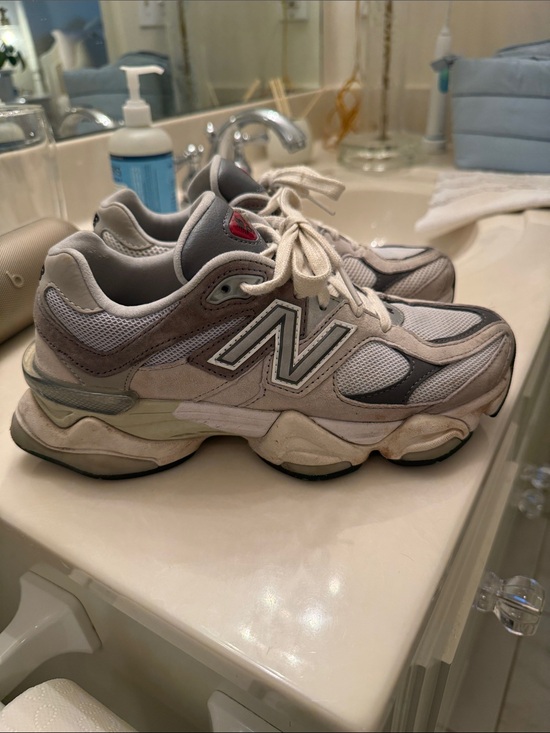 New Balance Shoes - New Balance Grey and White Mesh Suede Athletic Sneakers